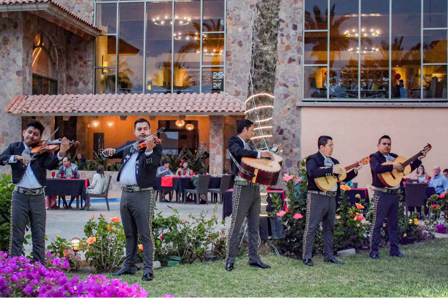 Habitación de lujo con vista a la laguna