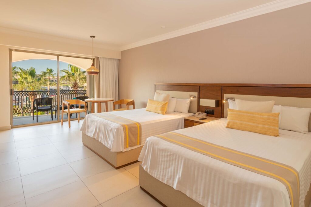 Habitacion-deluxe-room-2-camas-Royal-Cabos